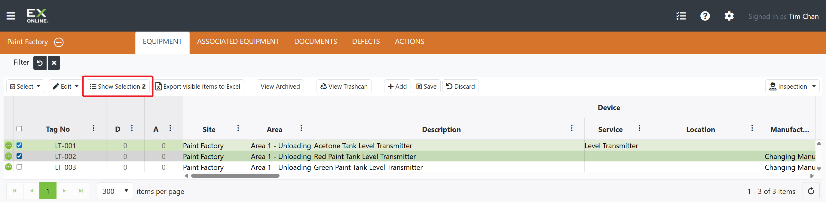 Equipment items selected — toolbar shows Show Selection with the count